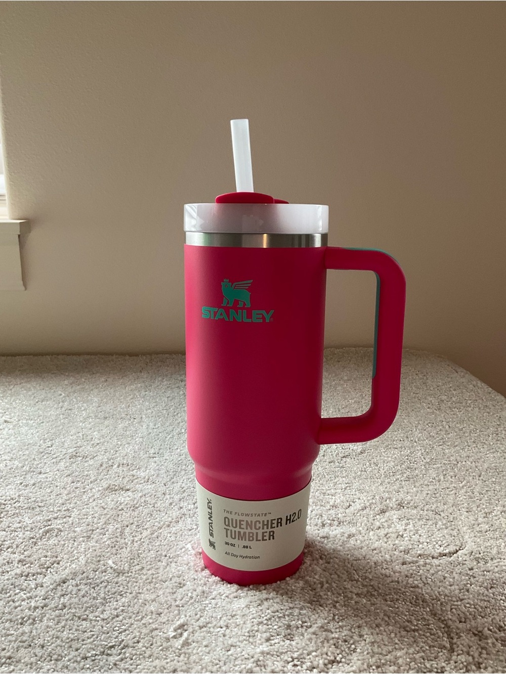 Stanley 30 ounce QUENCHER tumbler Passion pink new